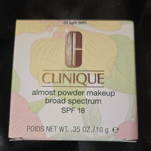 Clinique Almost Powder Makeup Compact 03 Light
